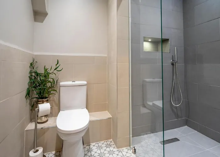 The Parlour At Dukes Townhouse *