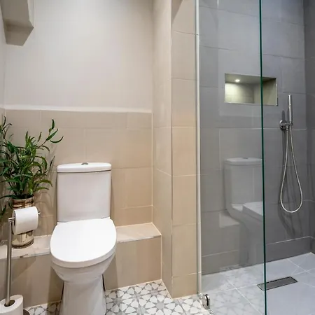 The Parlour At Dukes Townhouse *